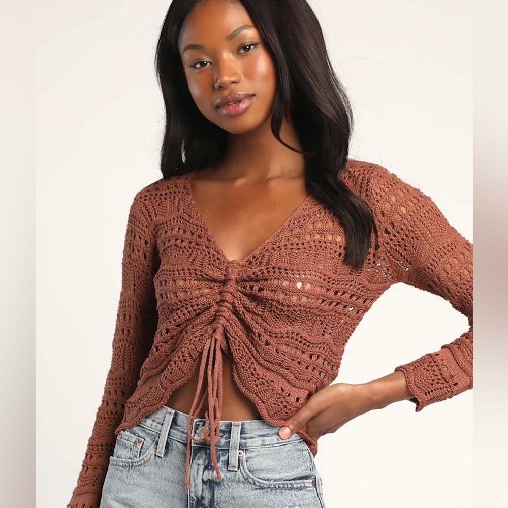 NWOT | Lulu’s Crochet Top